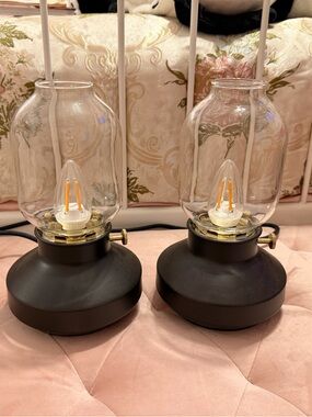 Modern oil lamp style table lamps (2)